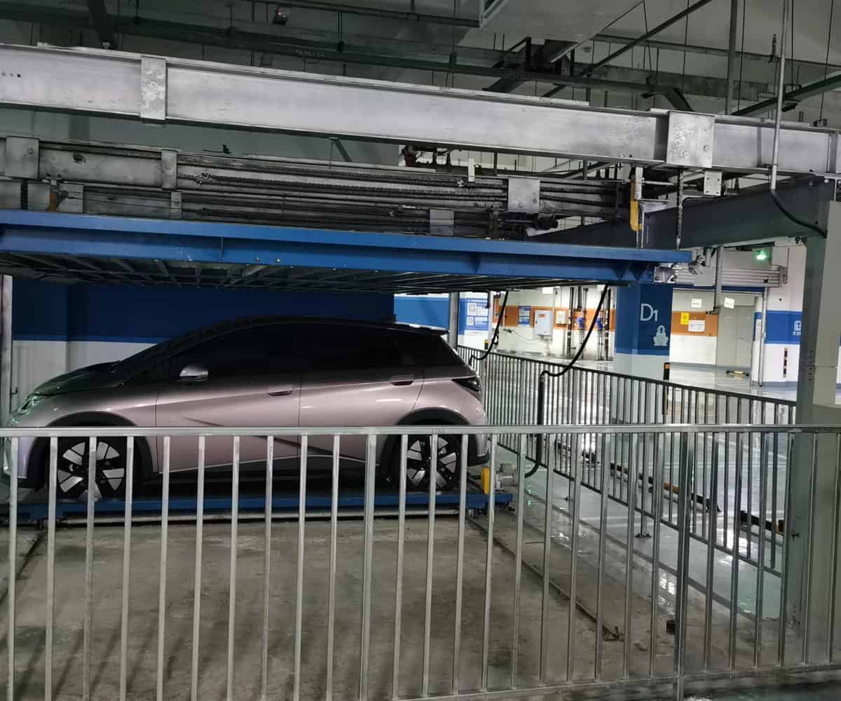 三層升降橫移停車庫過驗收.jpg