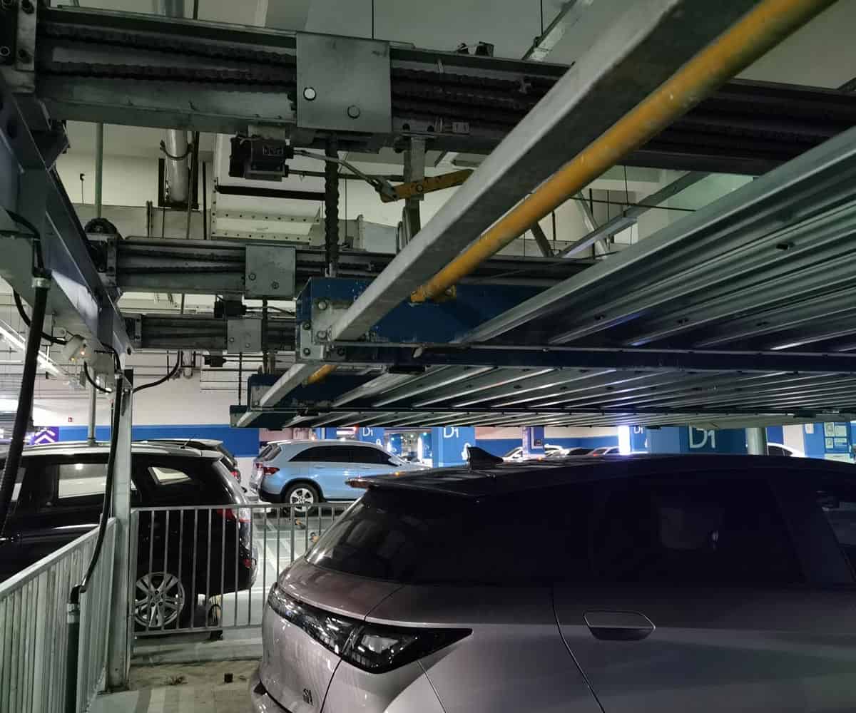 升降橫移類立體停車位租用.jpg